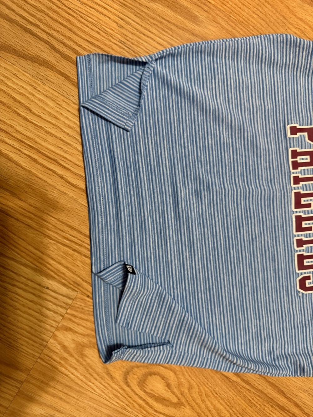 New Era Light Blue Striped Philadelphia Phillies Tee - Picture 3 of 3
